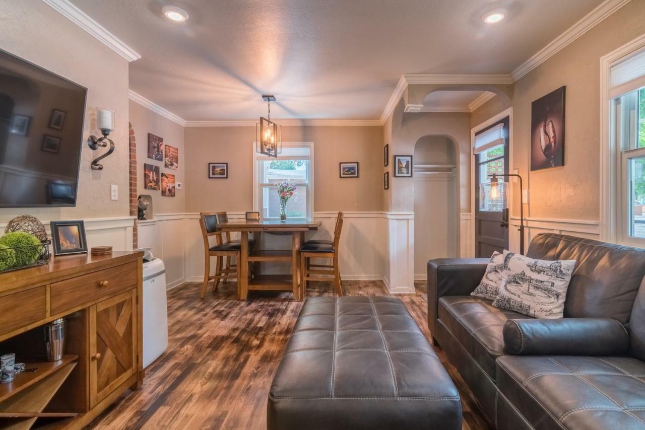 Italian Style In Old Town With Private Hot Tub Vila Fort Collins Exterior foto