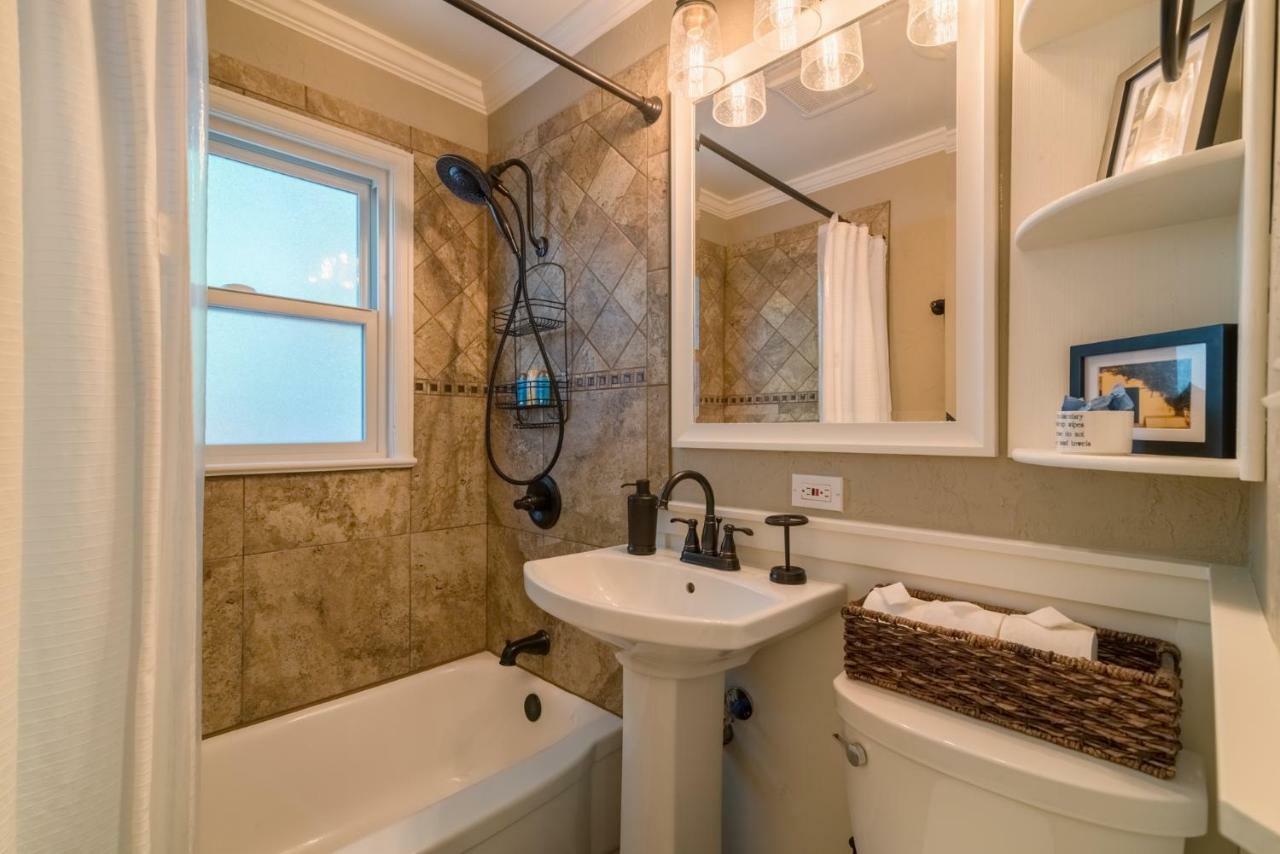 Italian Style In Old Town With Private Hot Tub Vila Fort Collins Exterior foto